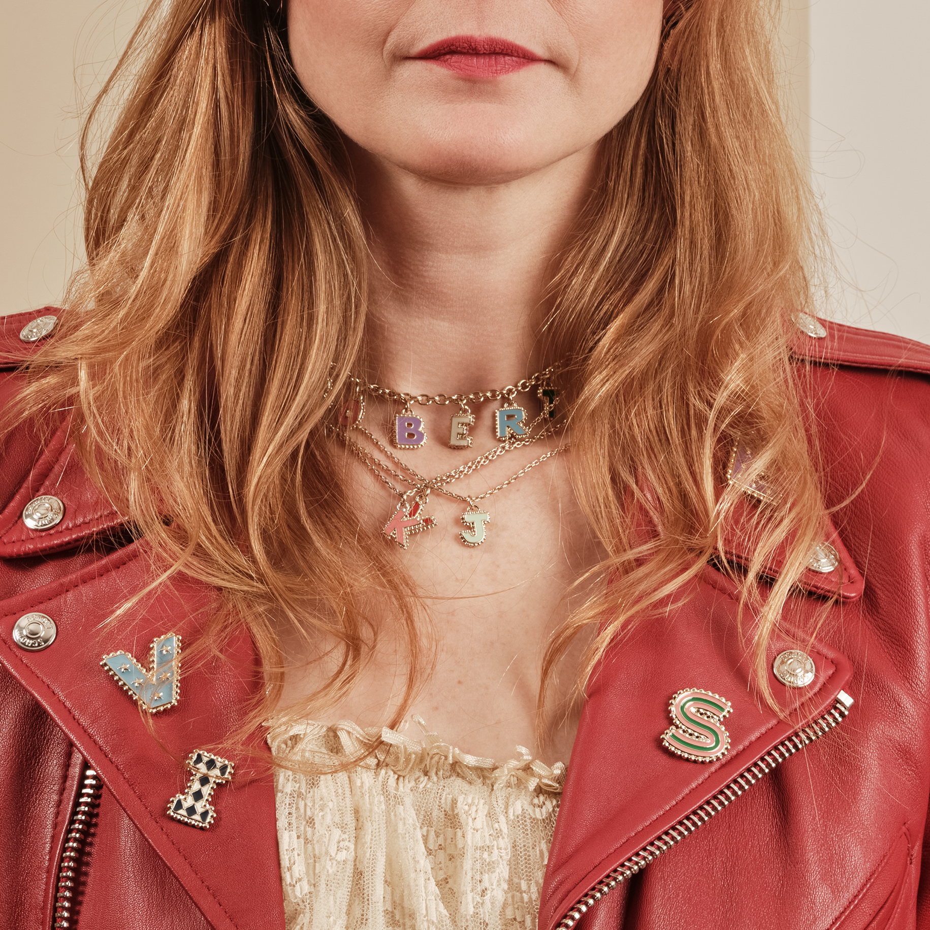 Collier cinq lettres personnalisable
