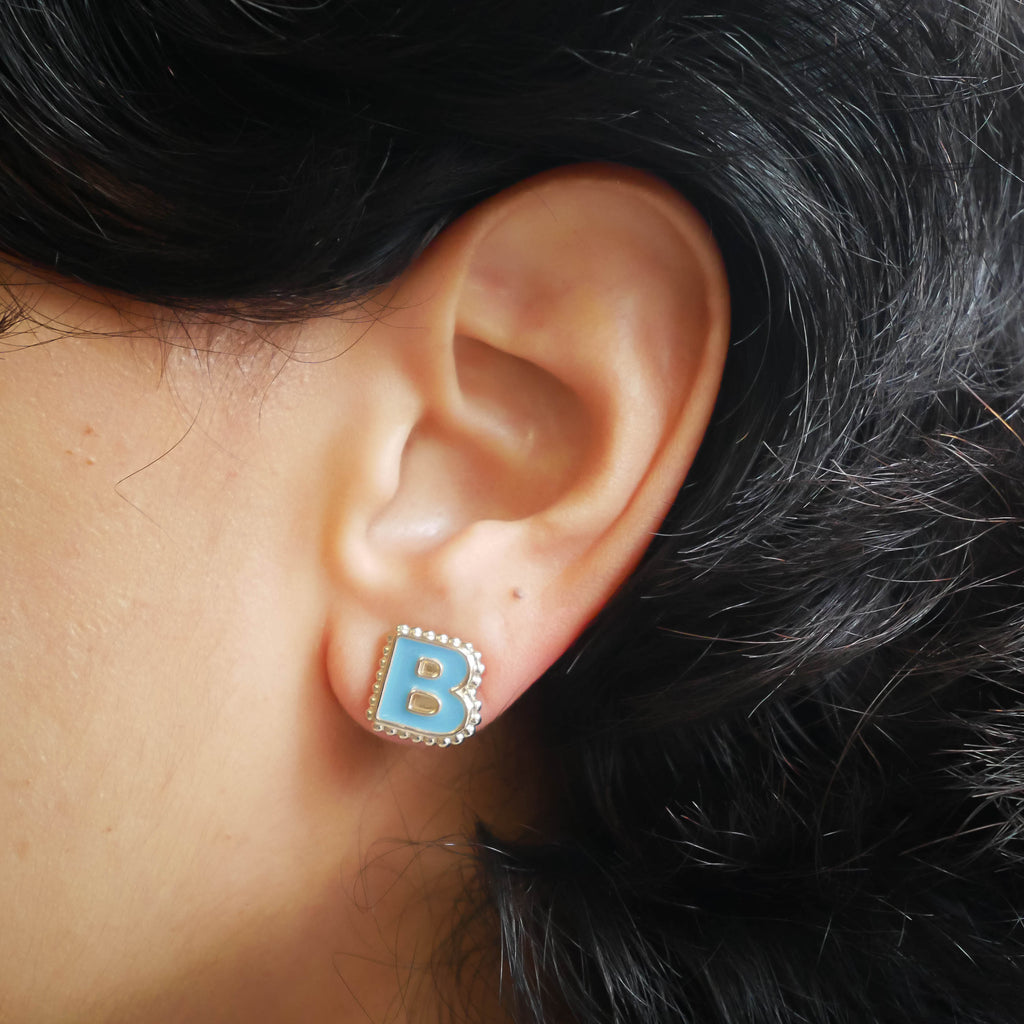 Boucles d'oreilles puce B