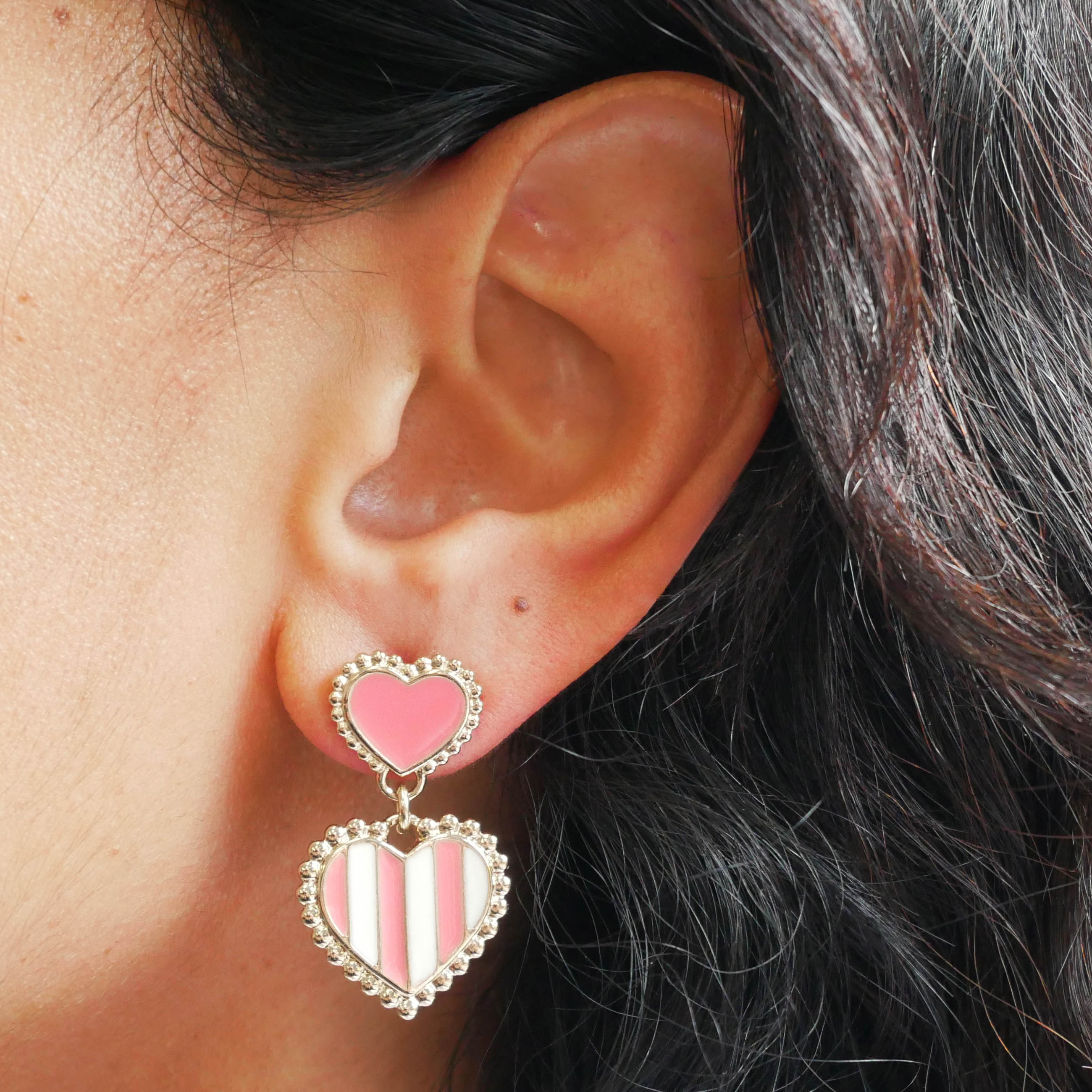 Boucles d'oreilles double cœur rayé
