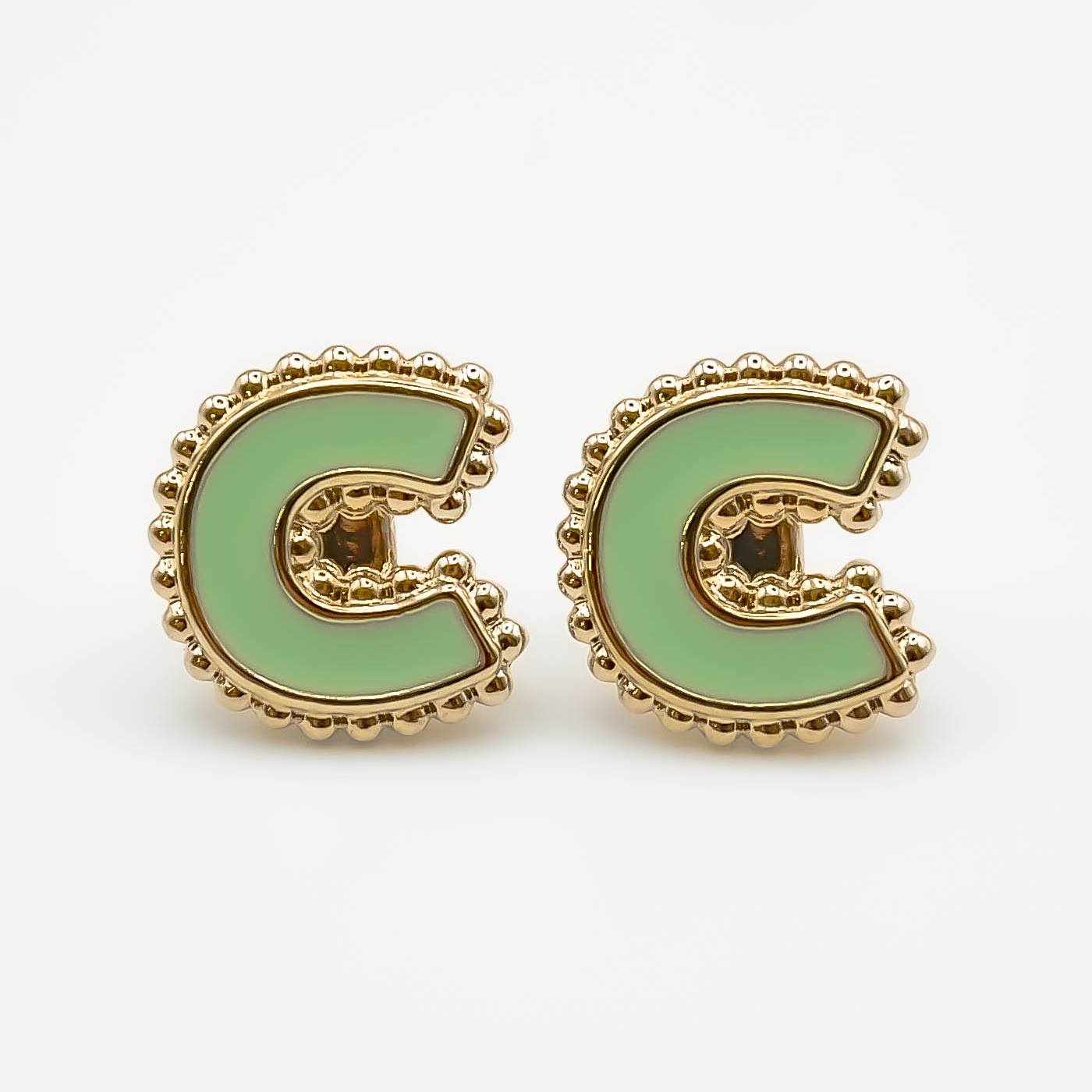 Boucles d'oreilles puce C