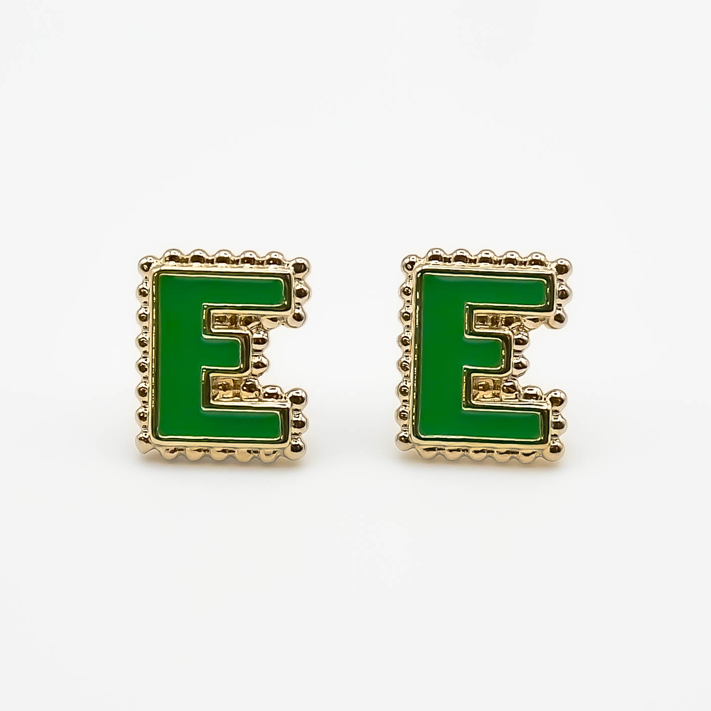 Boucles d'oreilles puce E