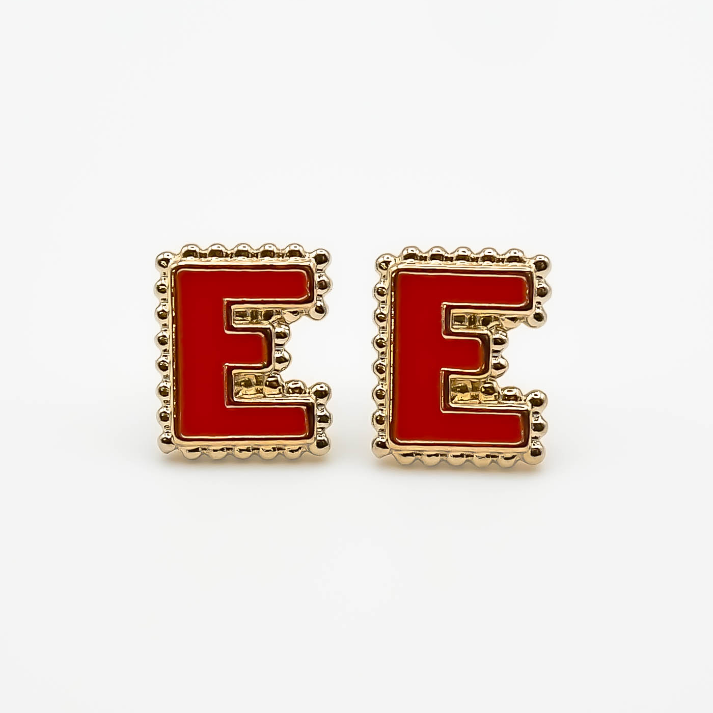 Boucles d'oreilles puce E