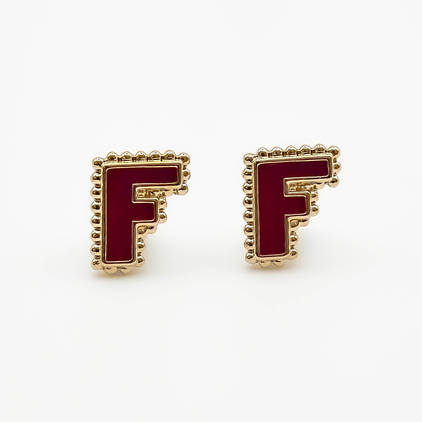 Boucles d'oreilles puce F