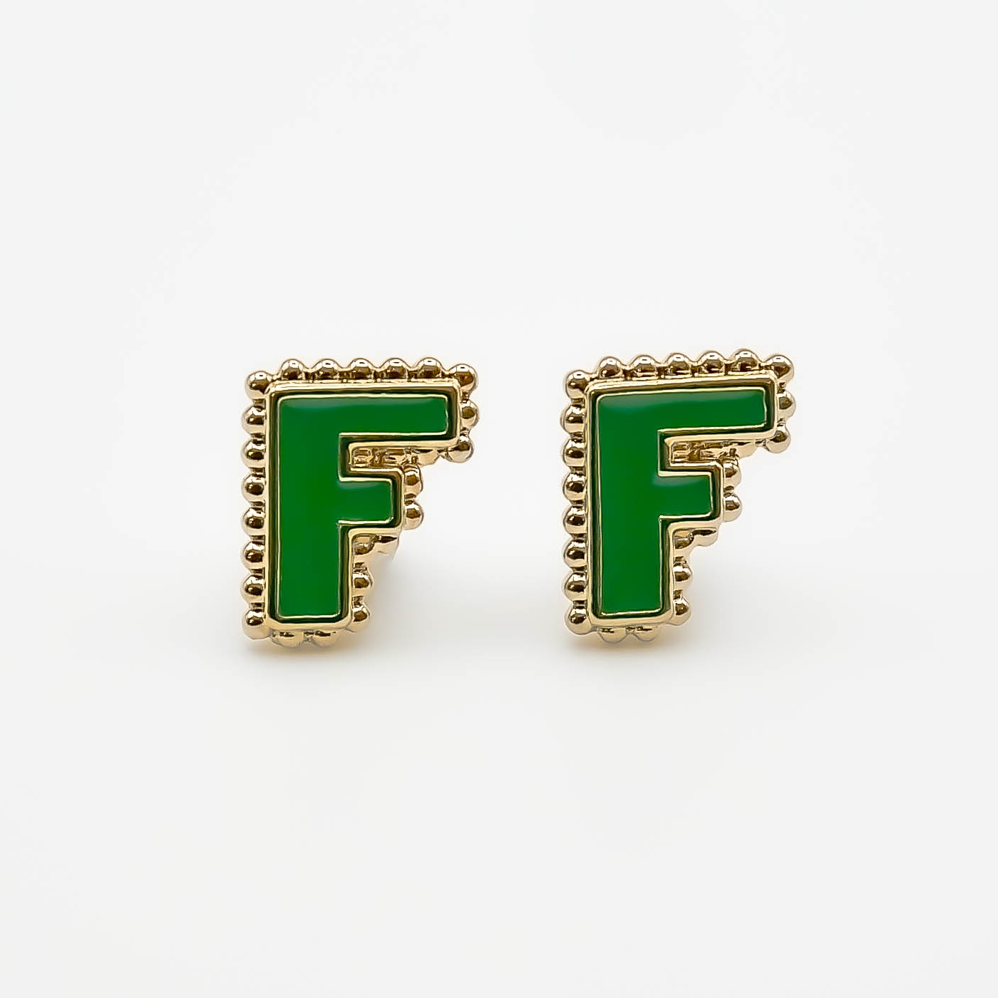 Boucles d'oreilles puce F