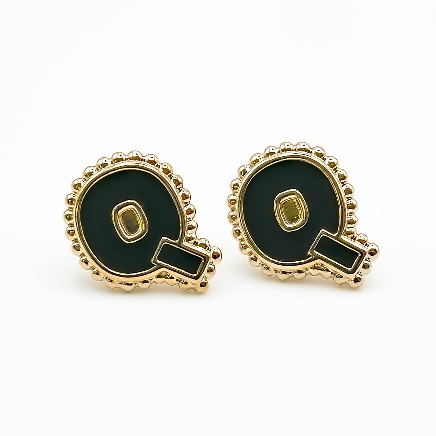 Boucles d'oreilles puce Q