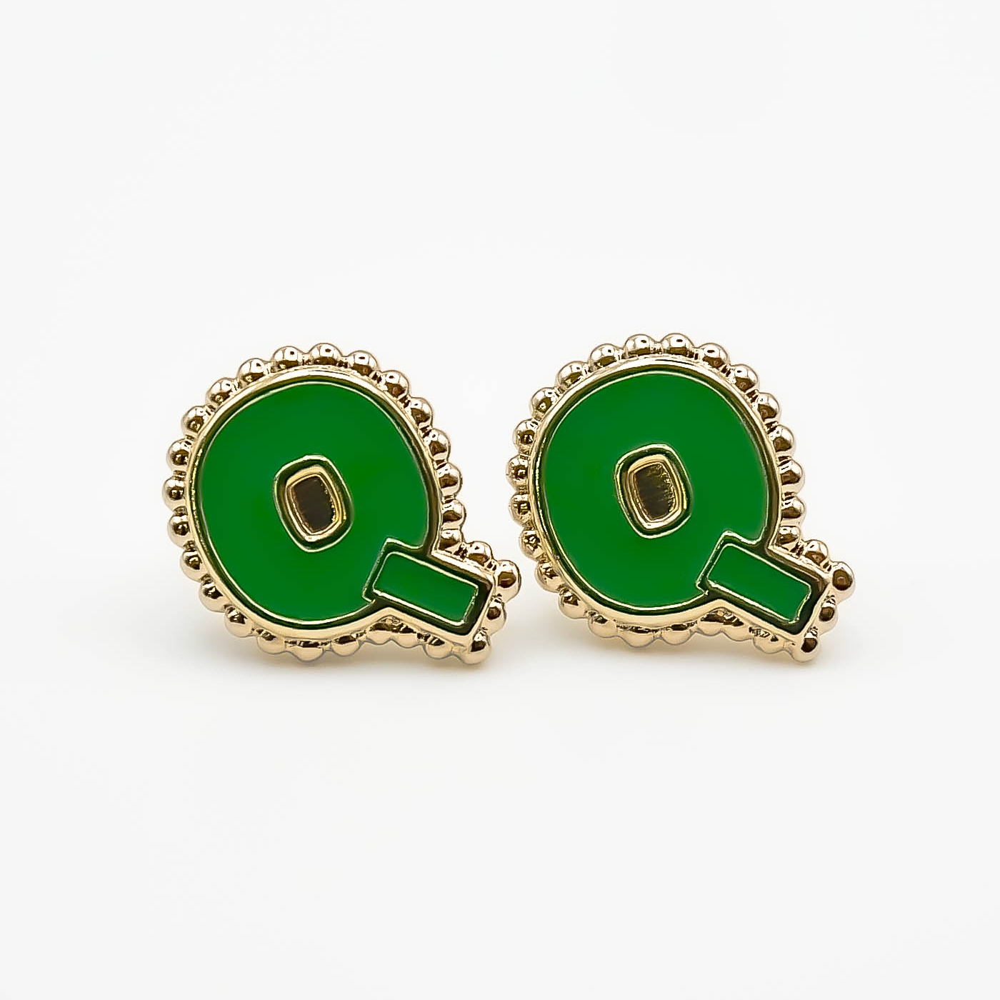 Boucles d'oreilles puce Q