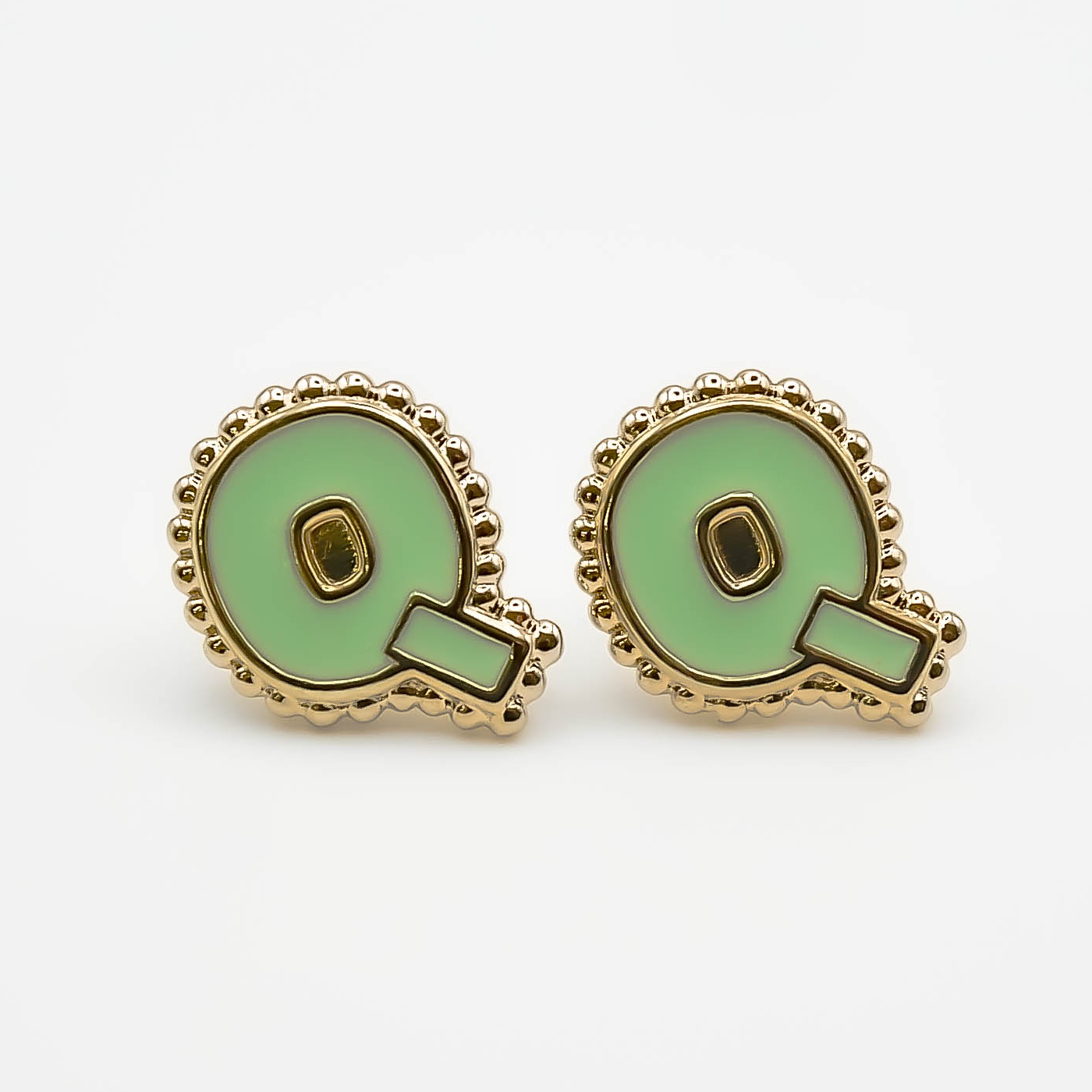 Boucles d'oreilles puce Q