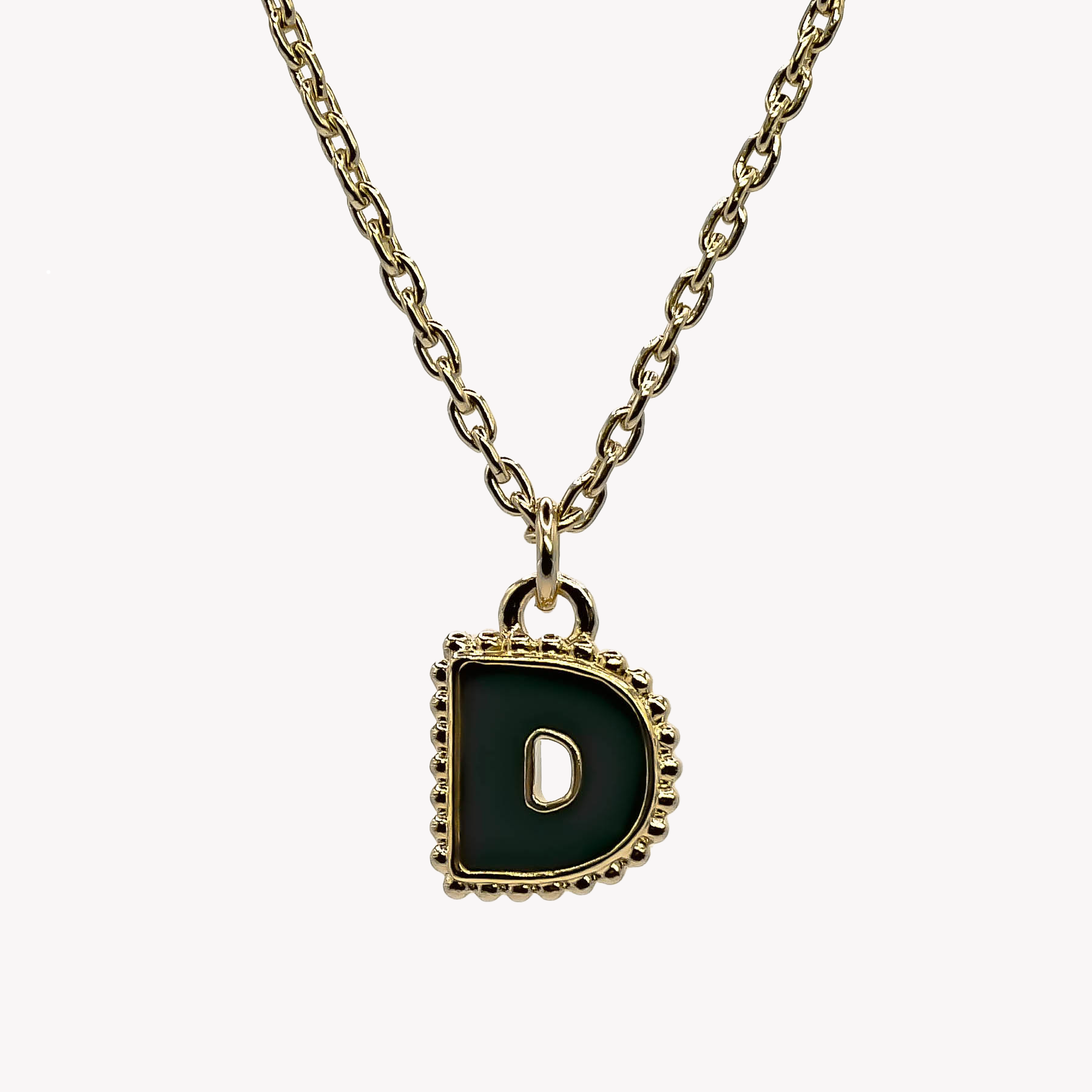 Collier D