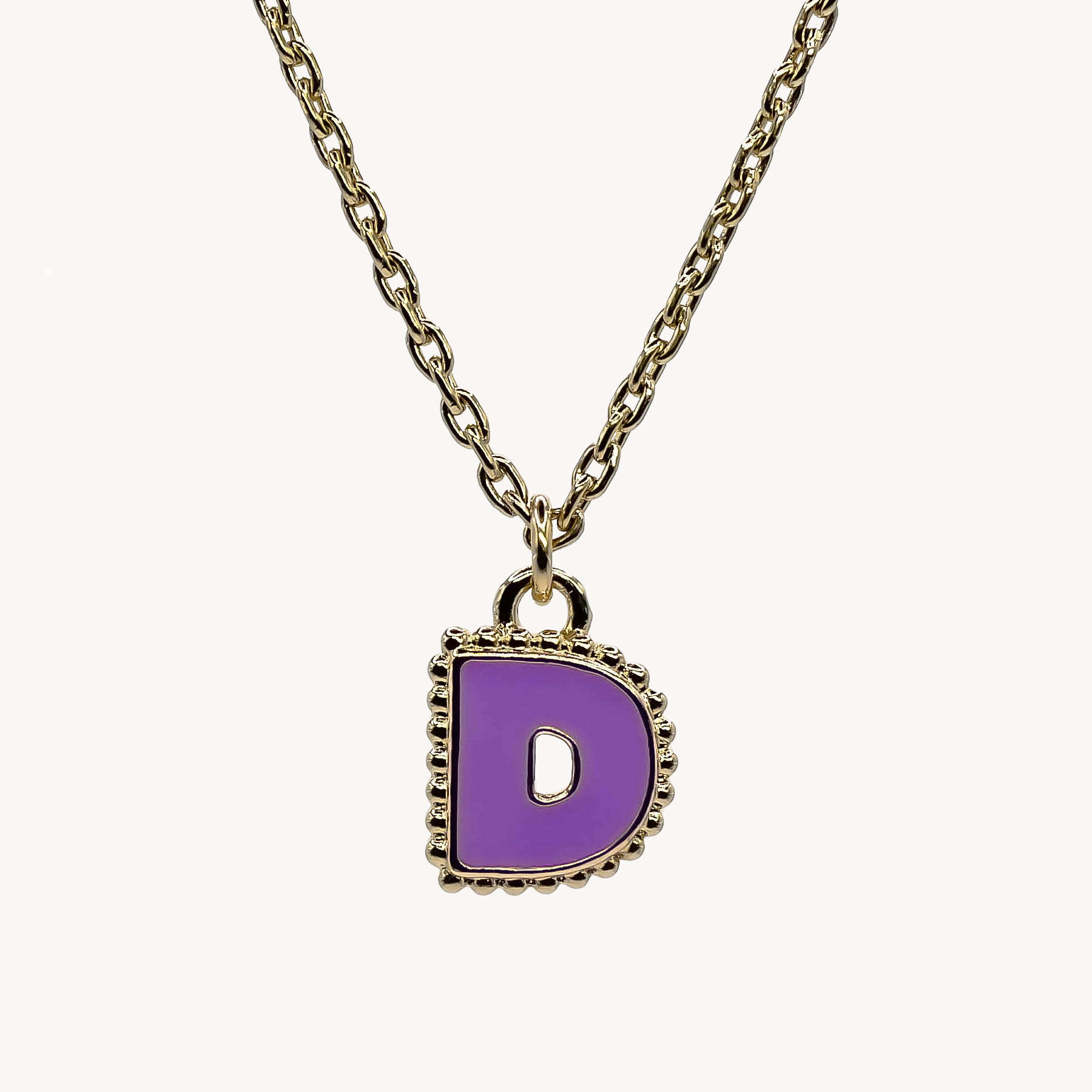 Collier D