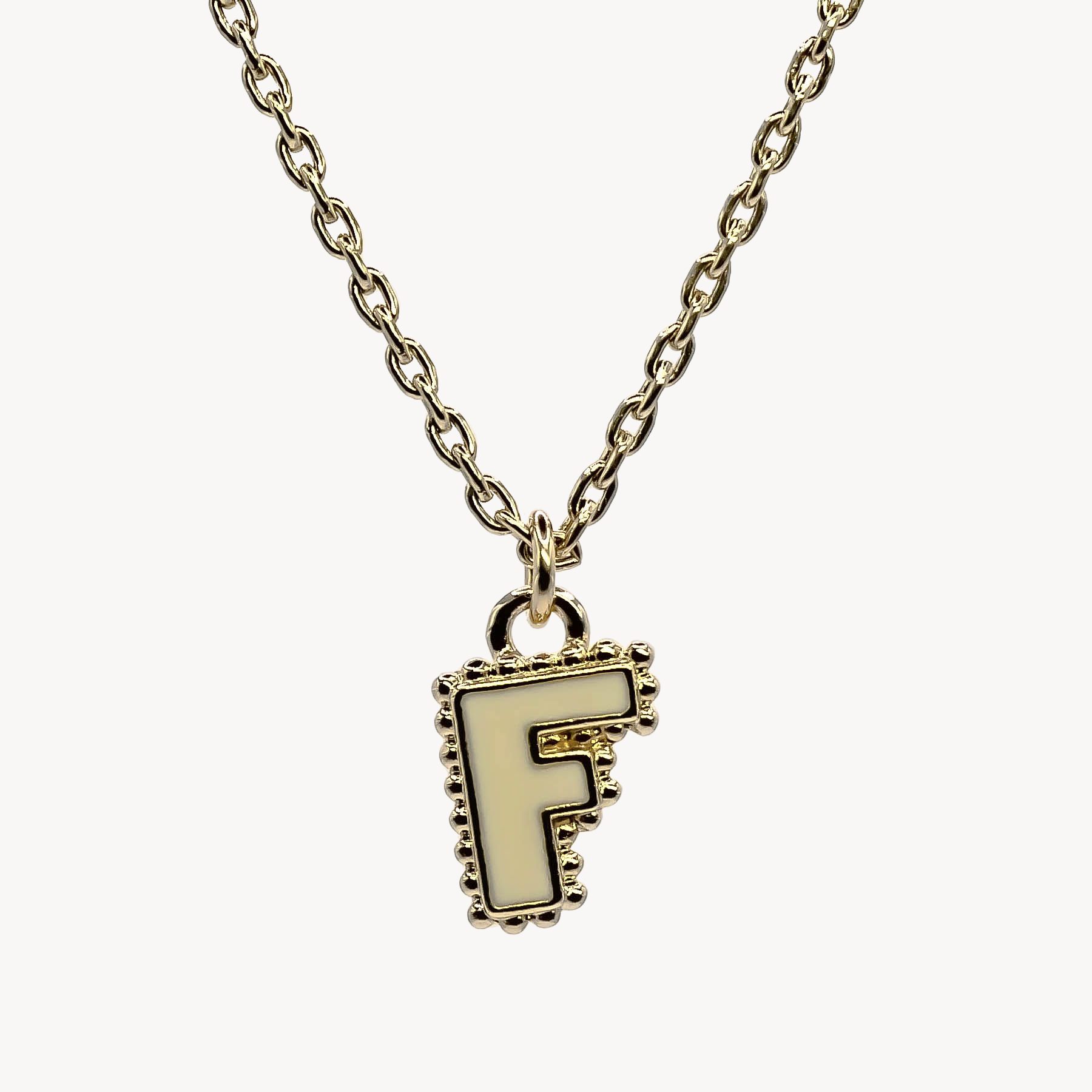 Collier F