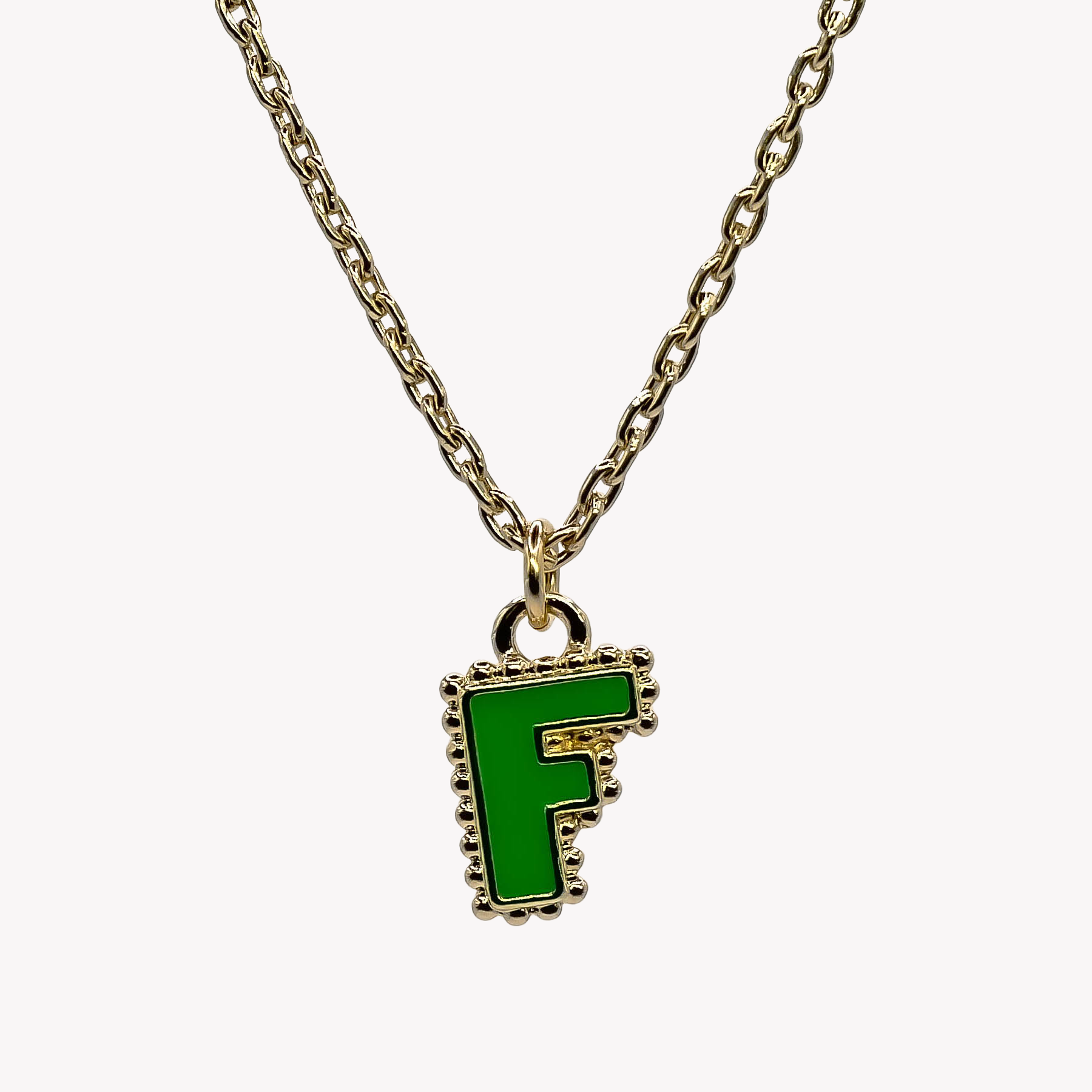 Collier F