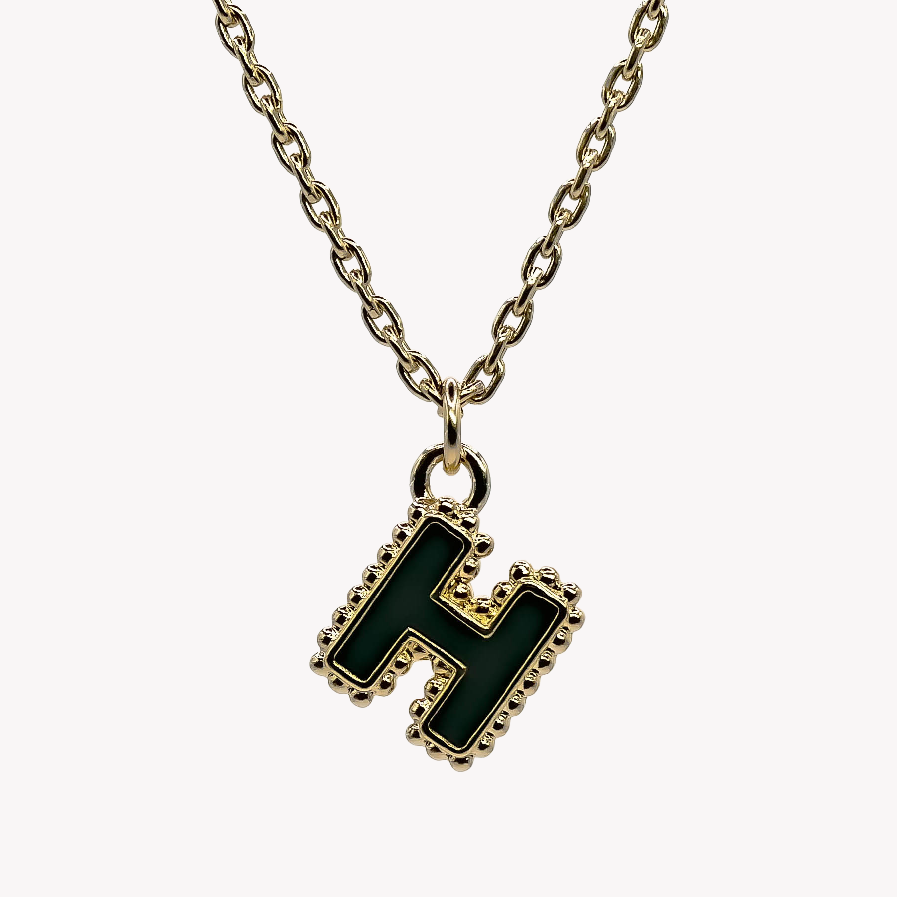 Collier H