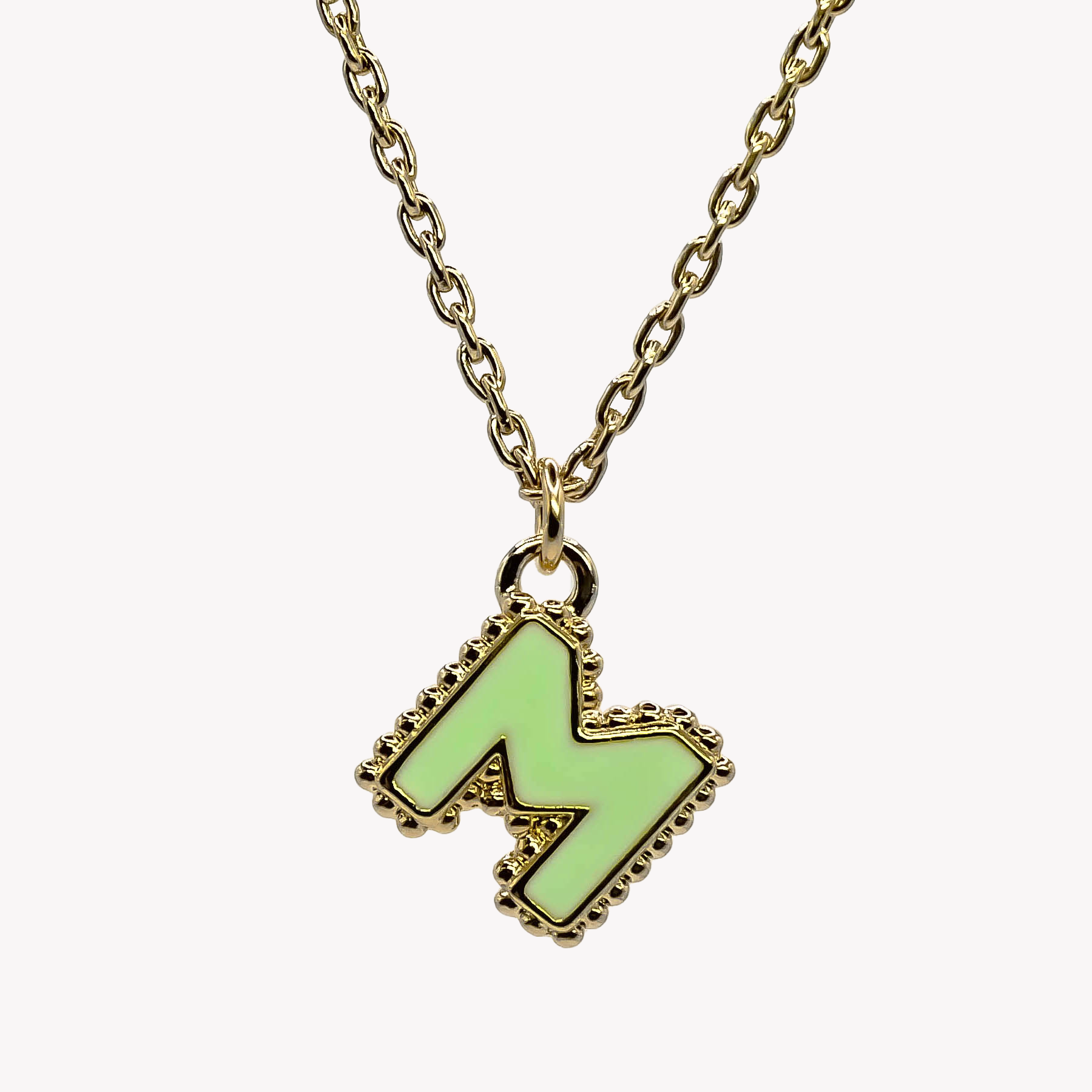 Collier M