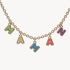 Collier cinq lettres personnalisable