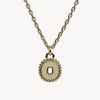 Collier O