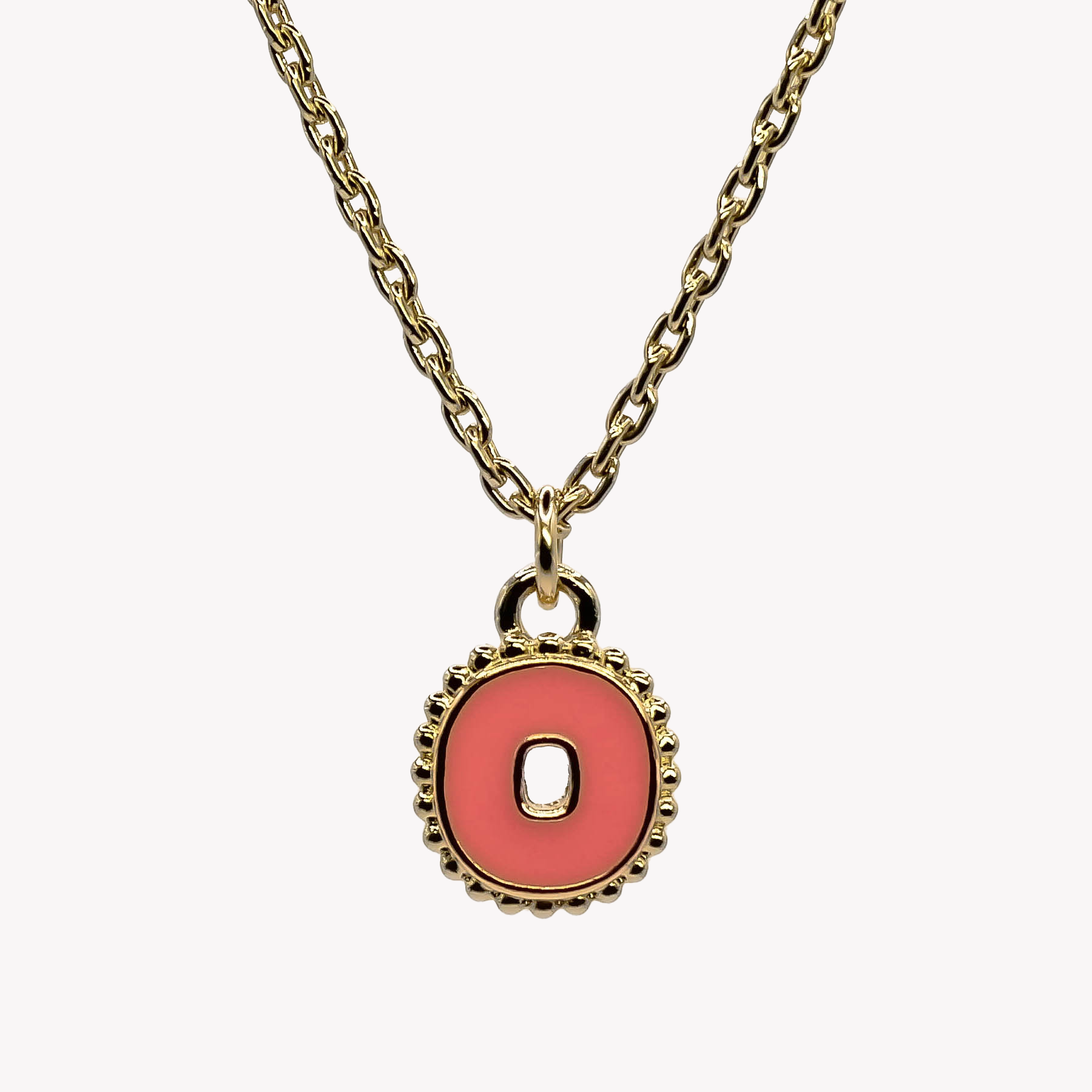 Collier O