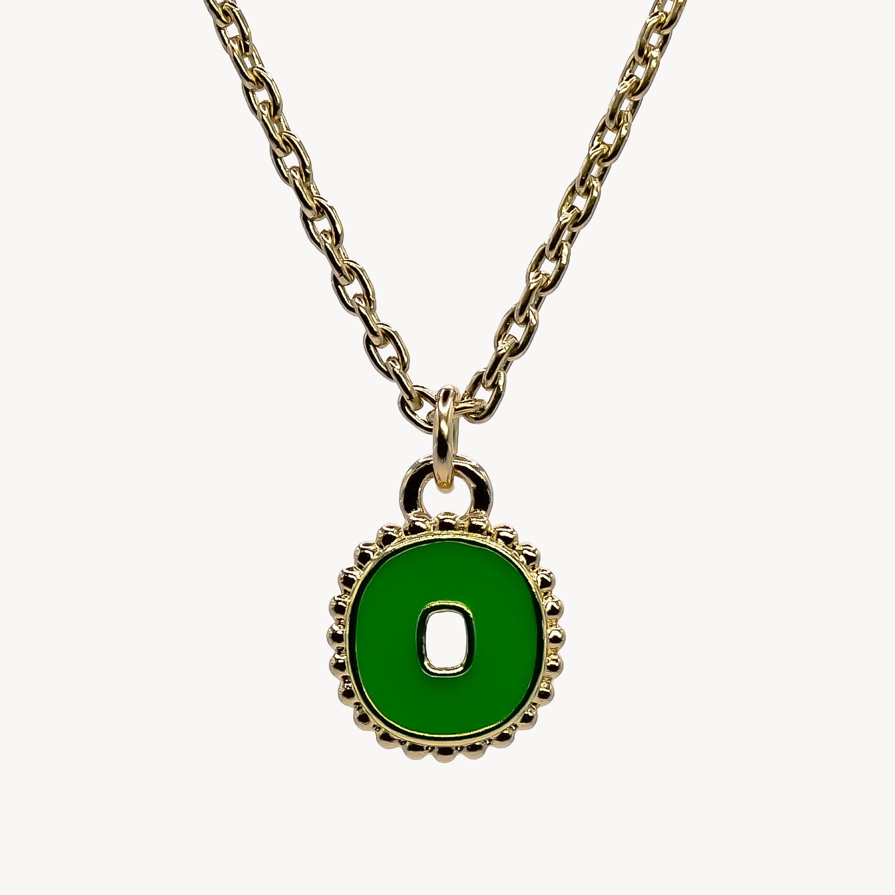 Collier O