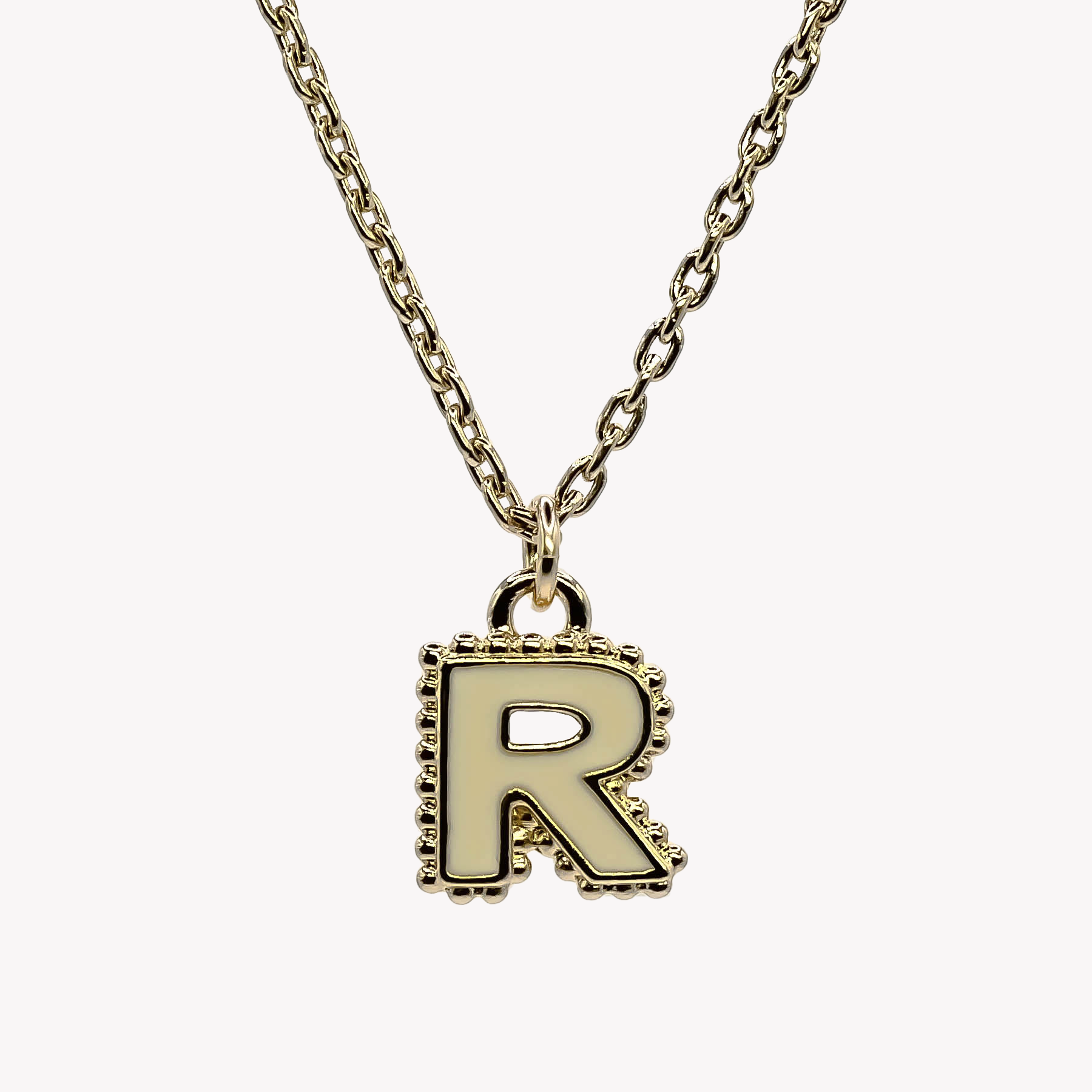 Collier R