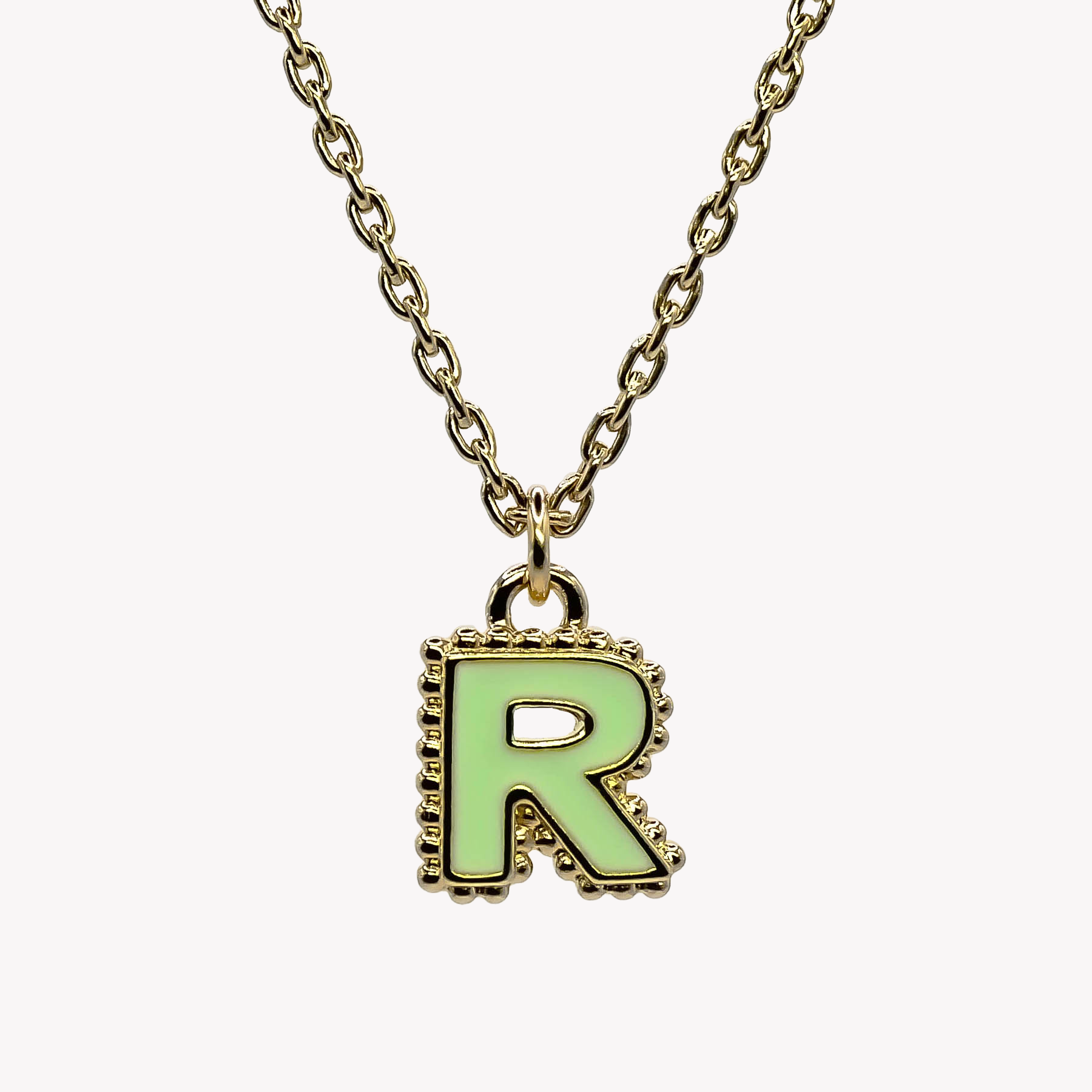 Collier R