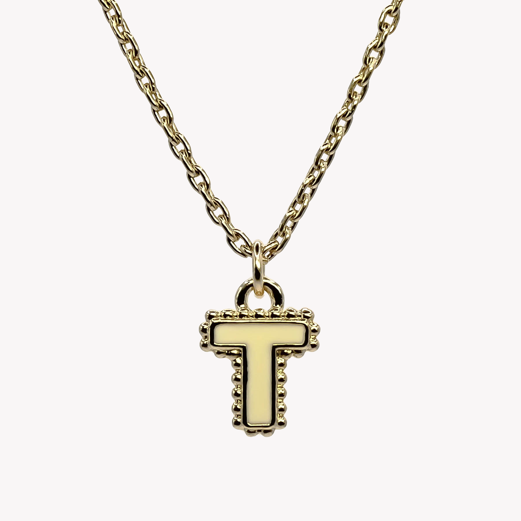 Collier T