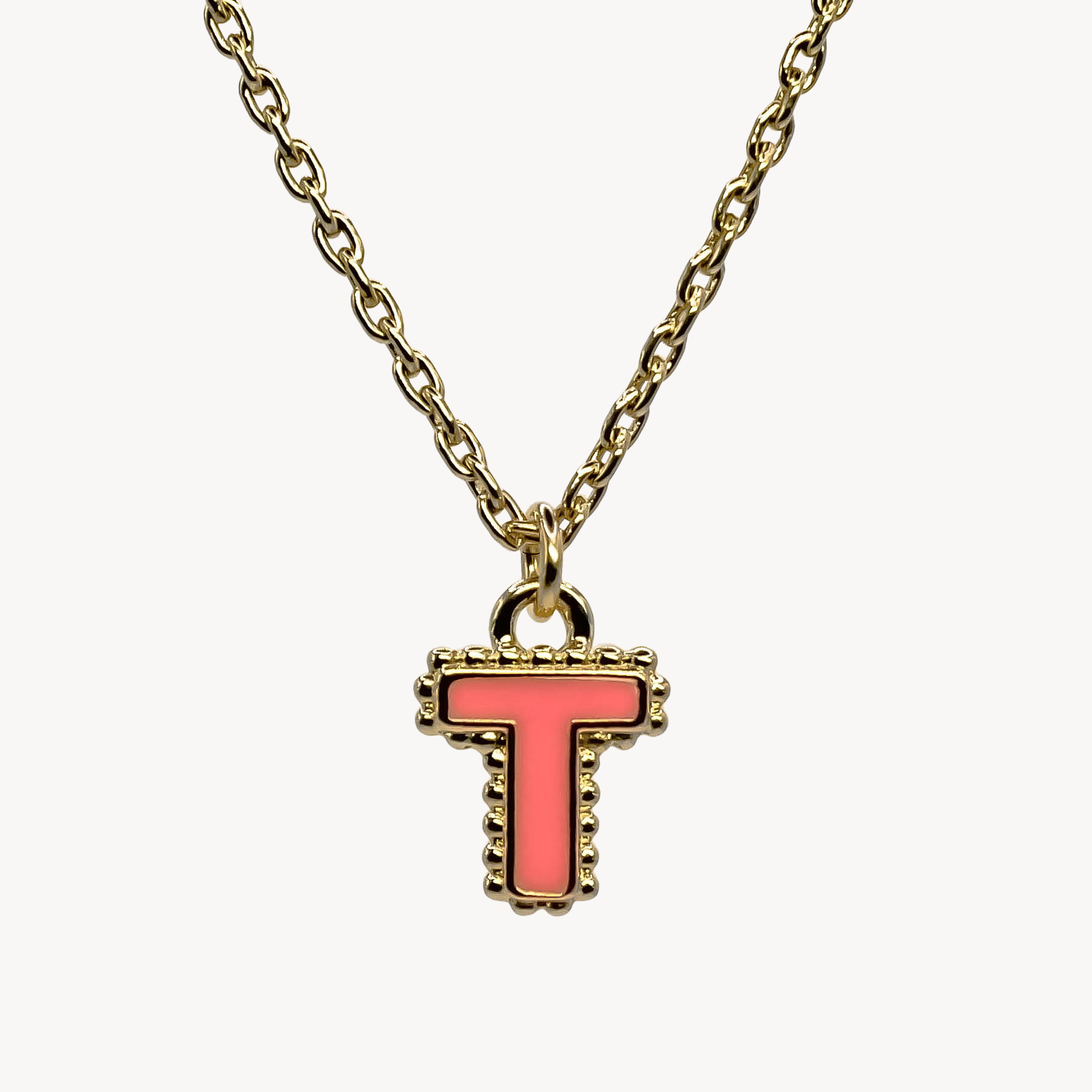 Collier T