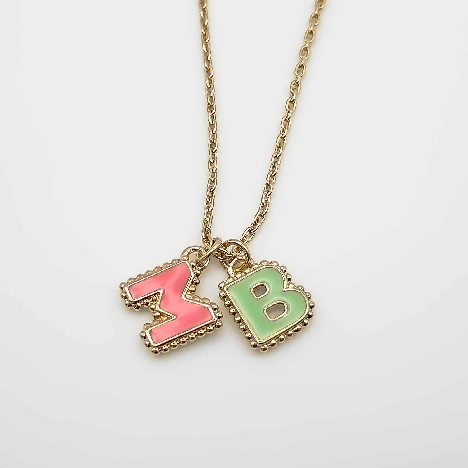 Collier deux lettres personnalisable