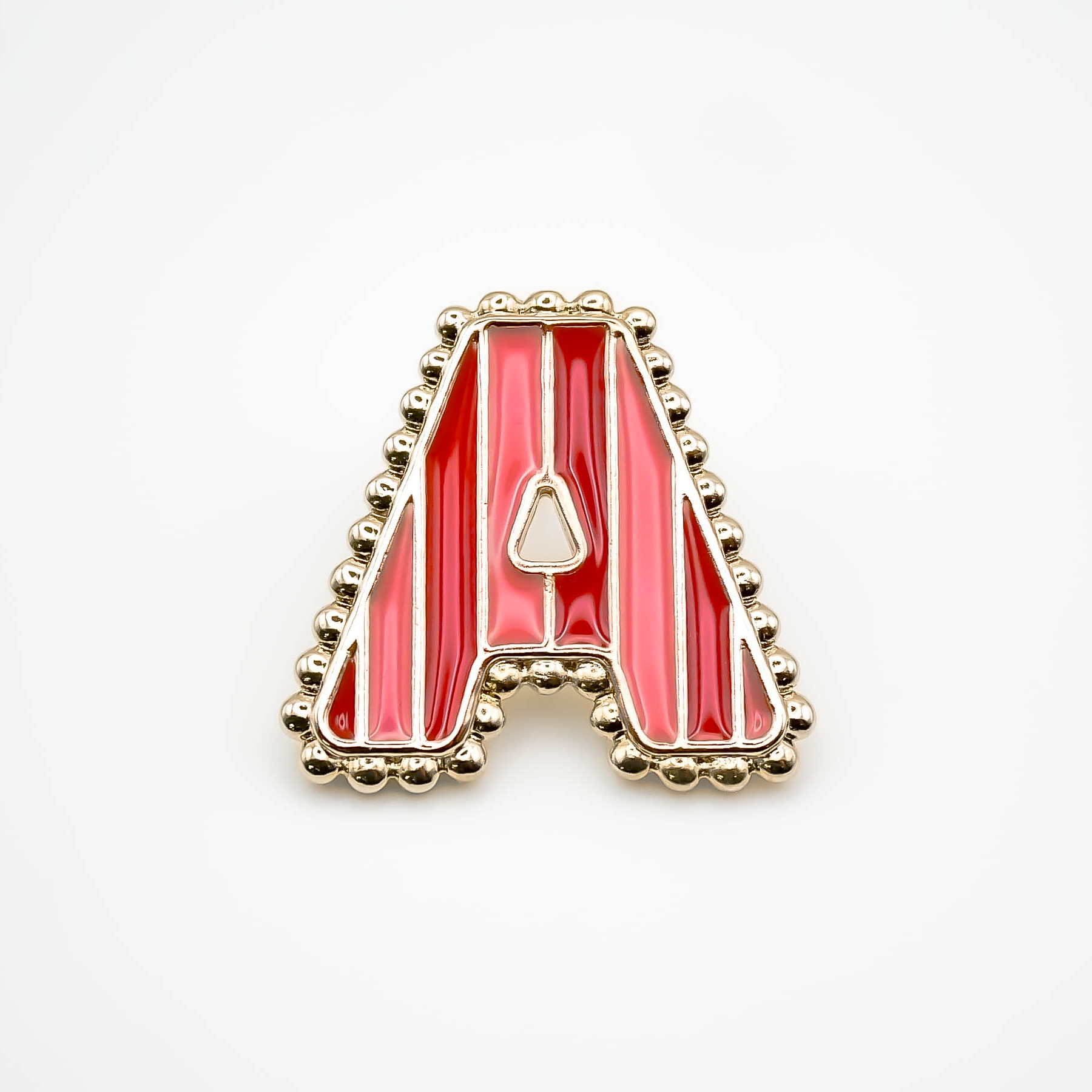 Pin's A