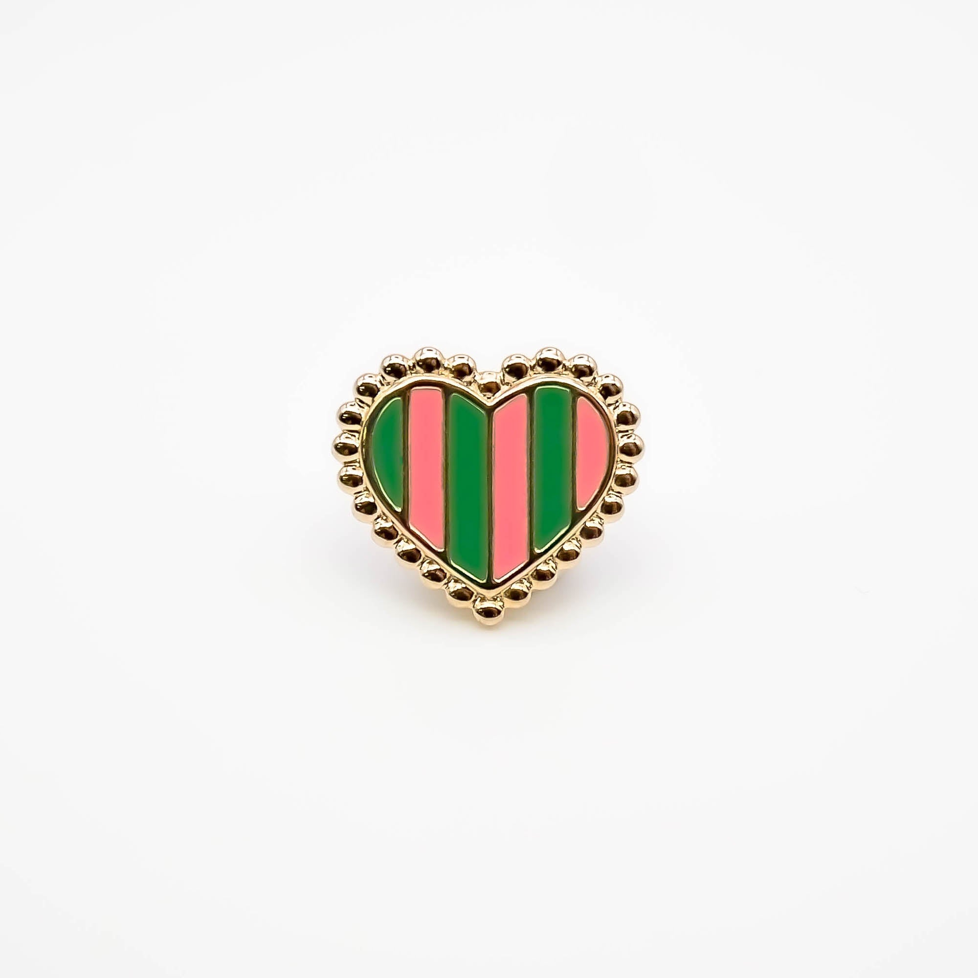 Pin's cœur rayé