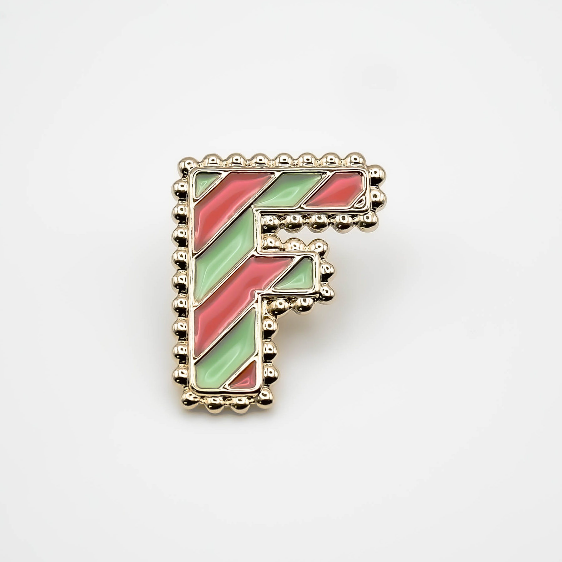 Pin's F