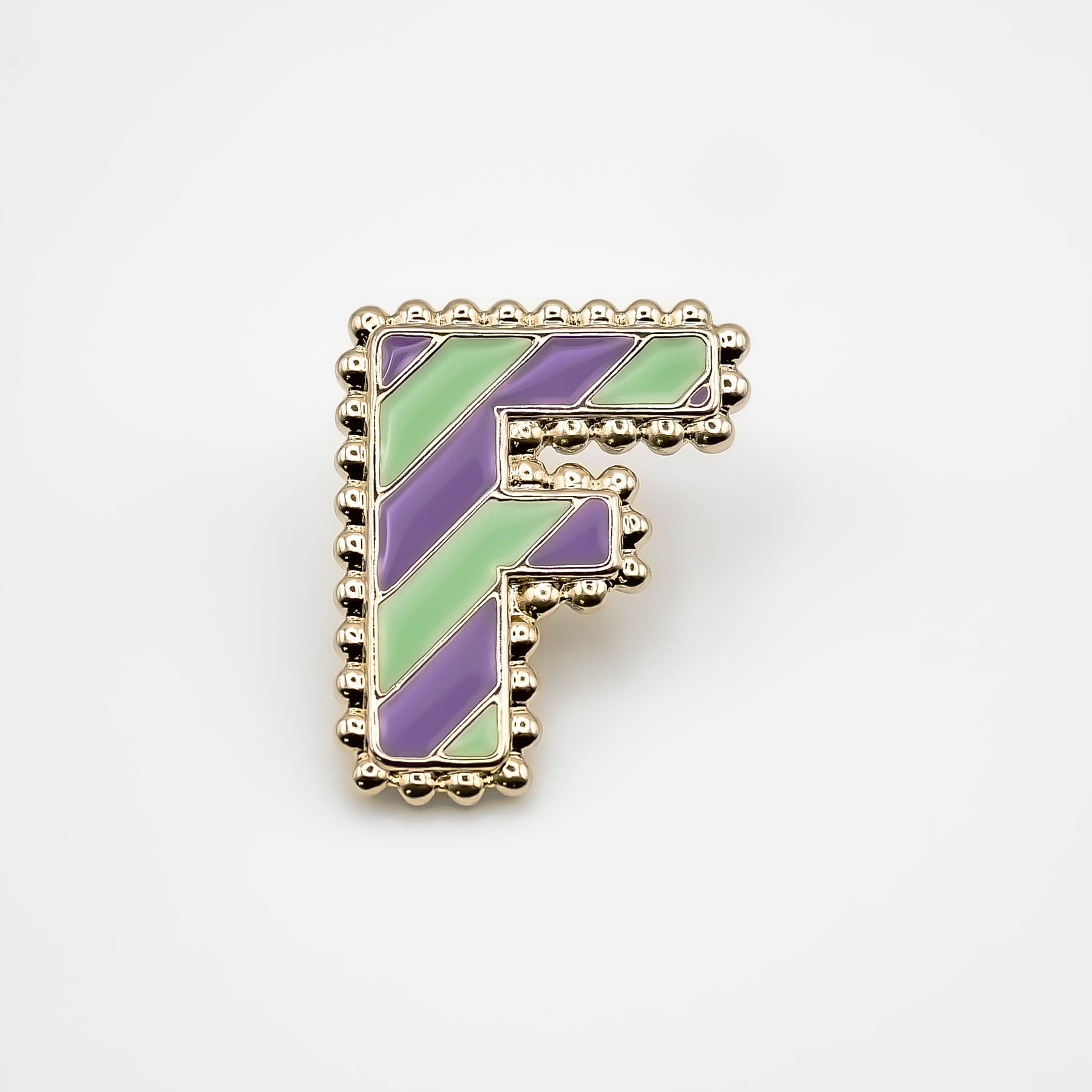 Pin's F