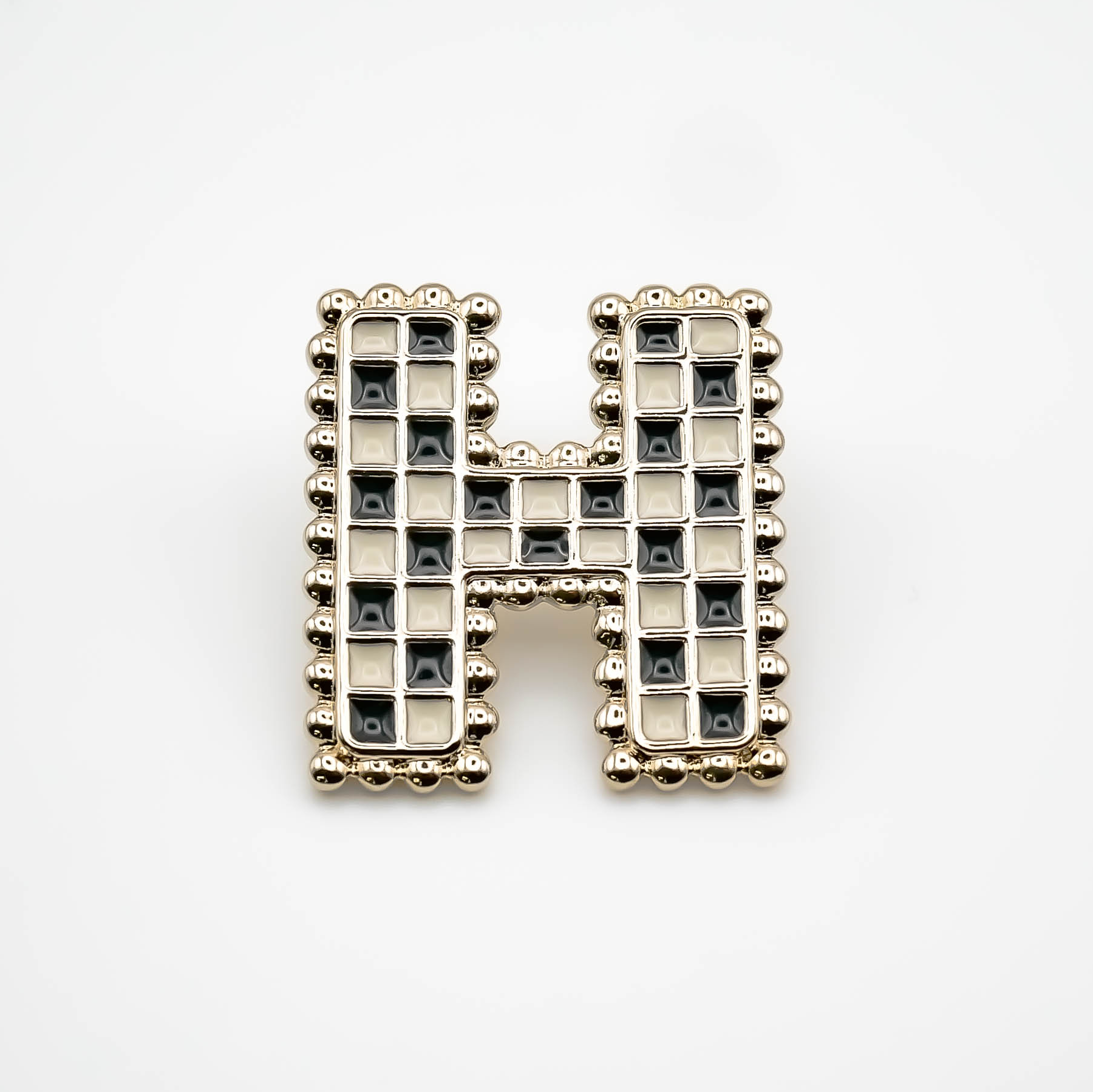 Pin's H