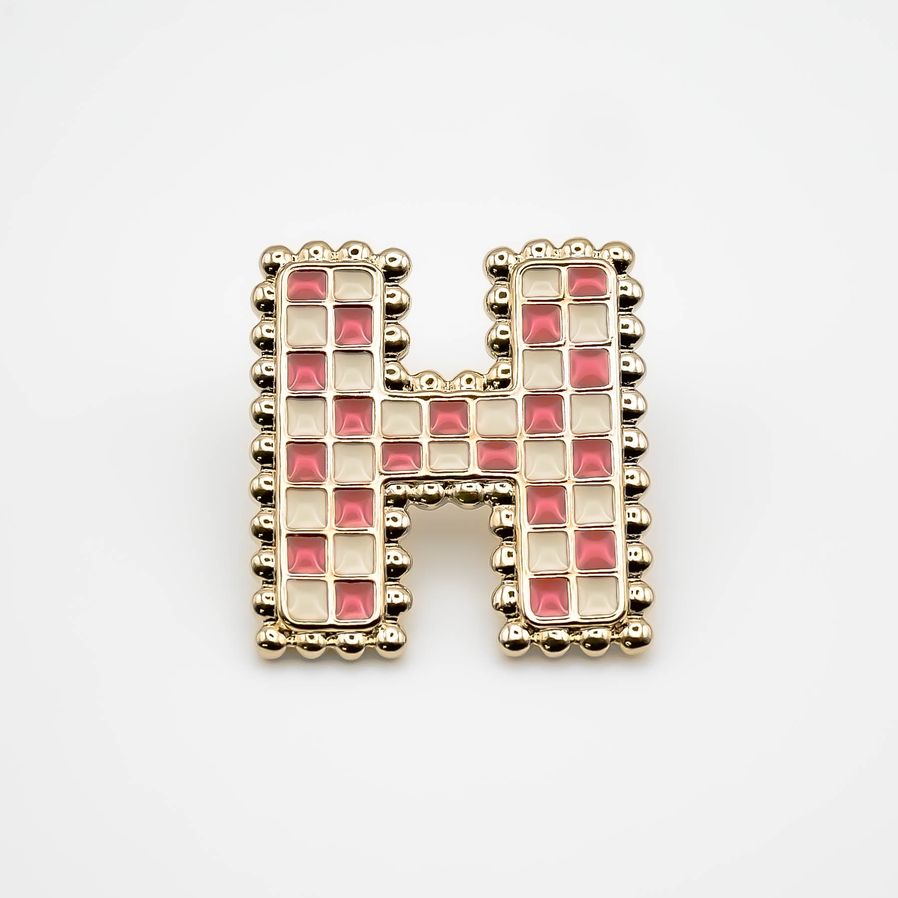 Pin's H