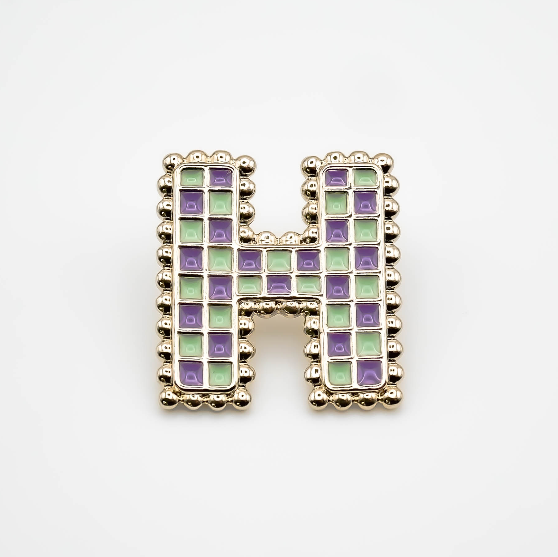Pin's H