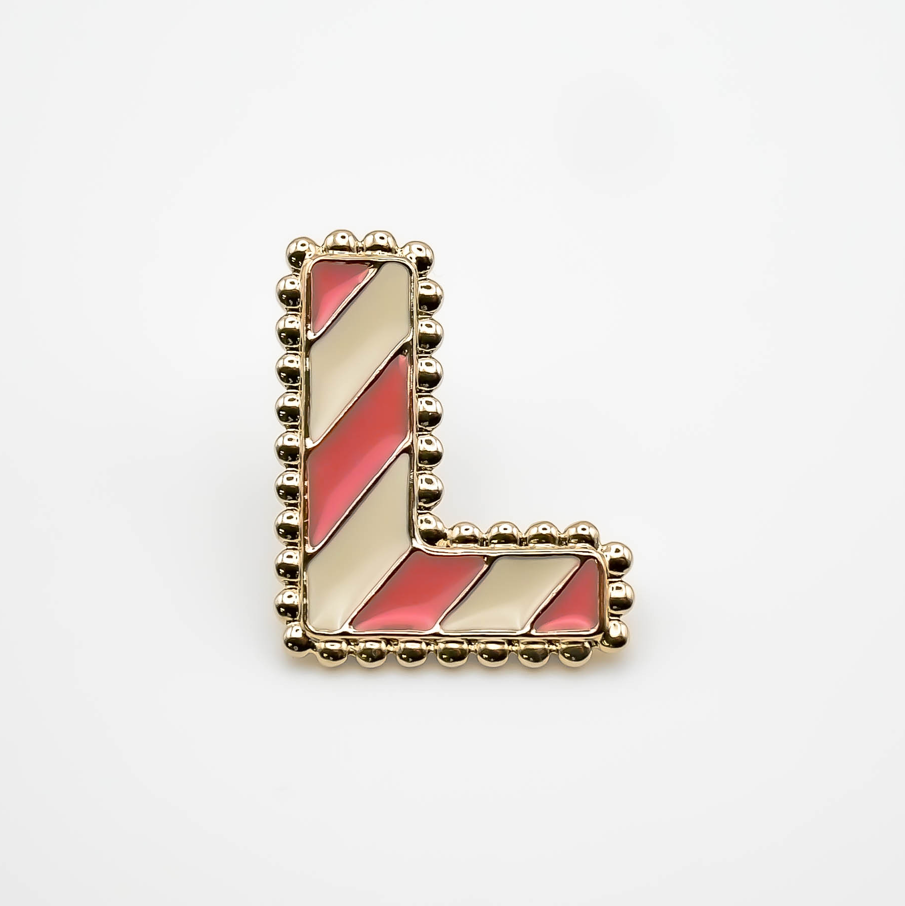 Pin's L