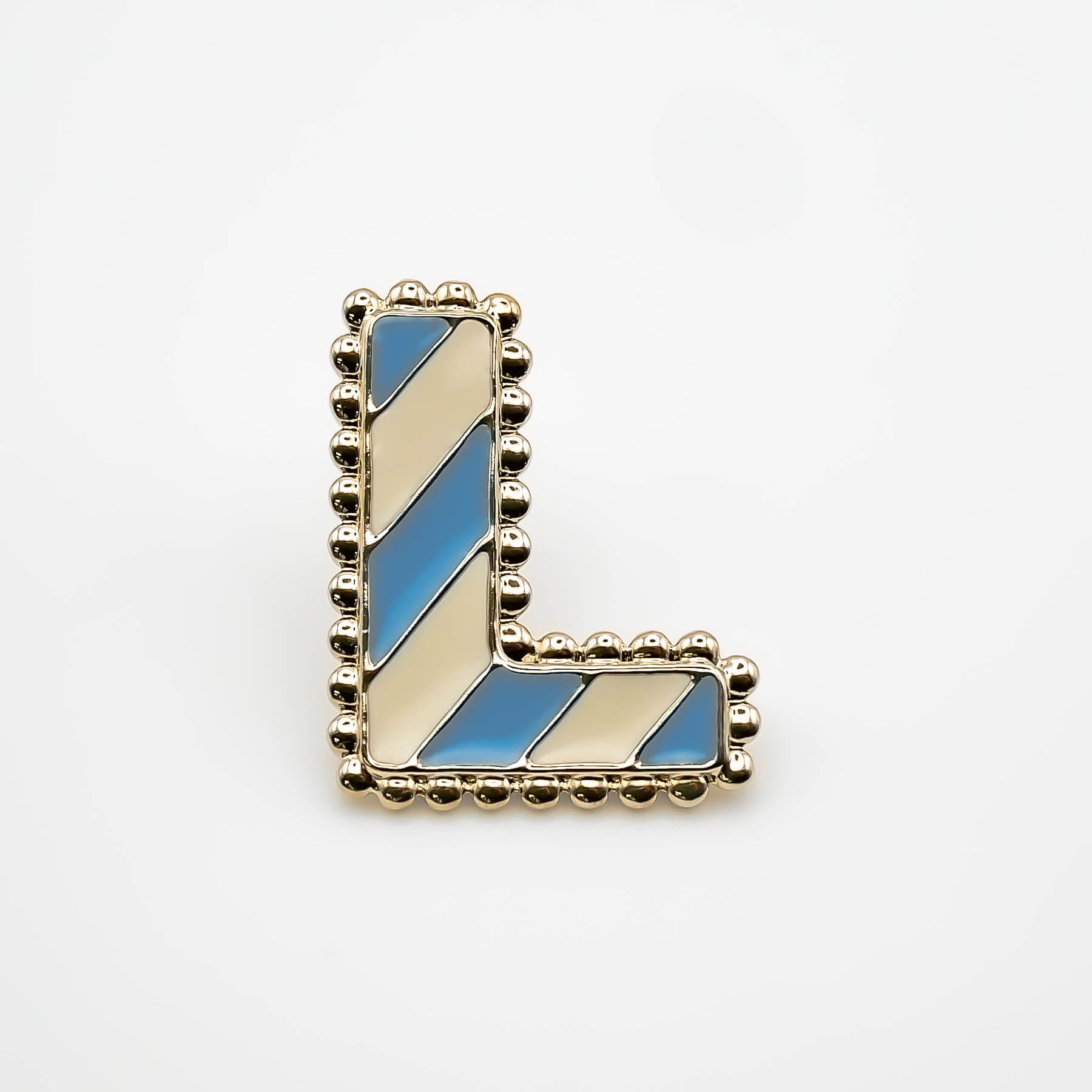 Pin's L