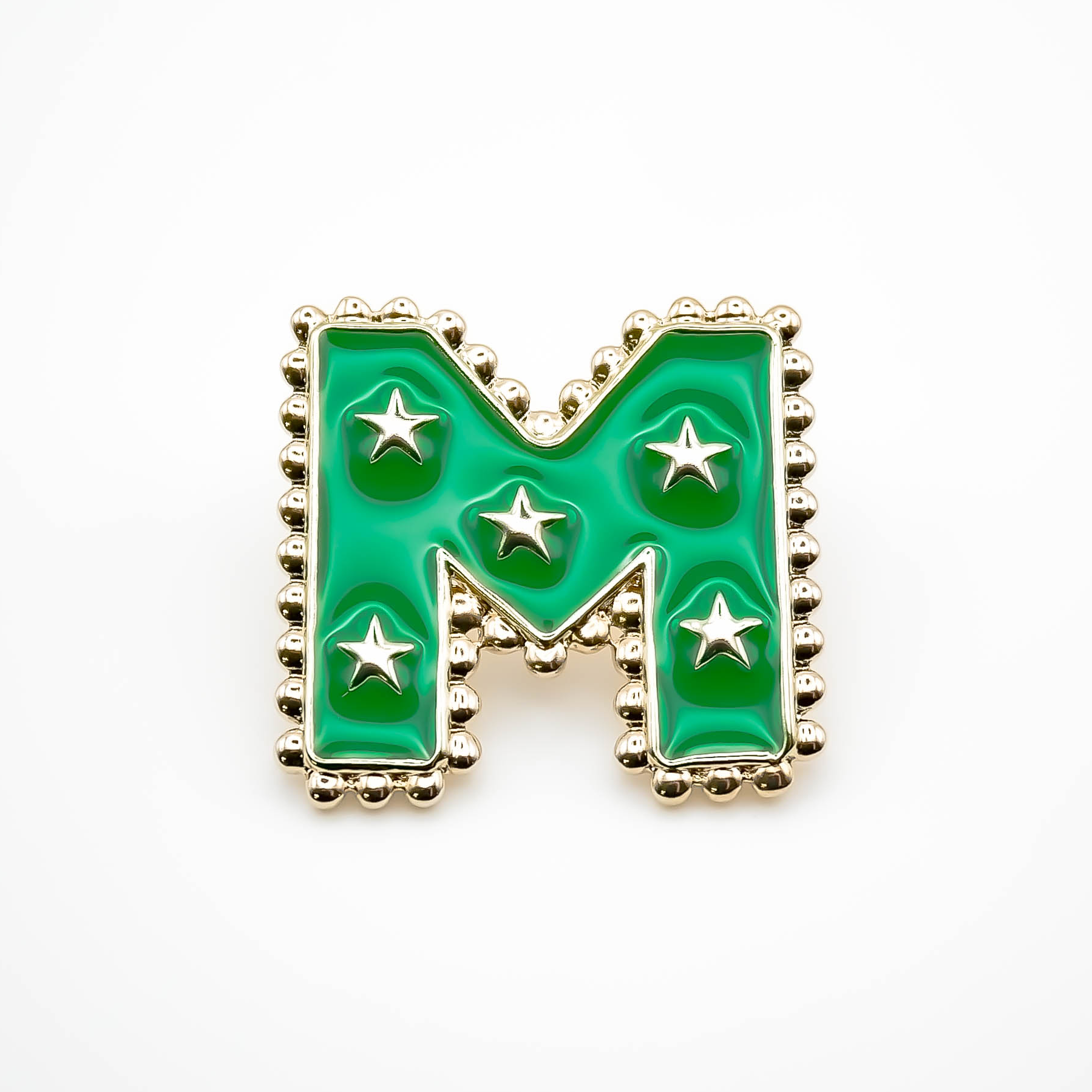 Pin's M