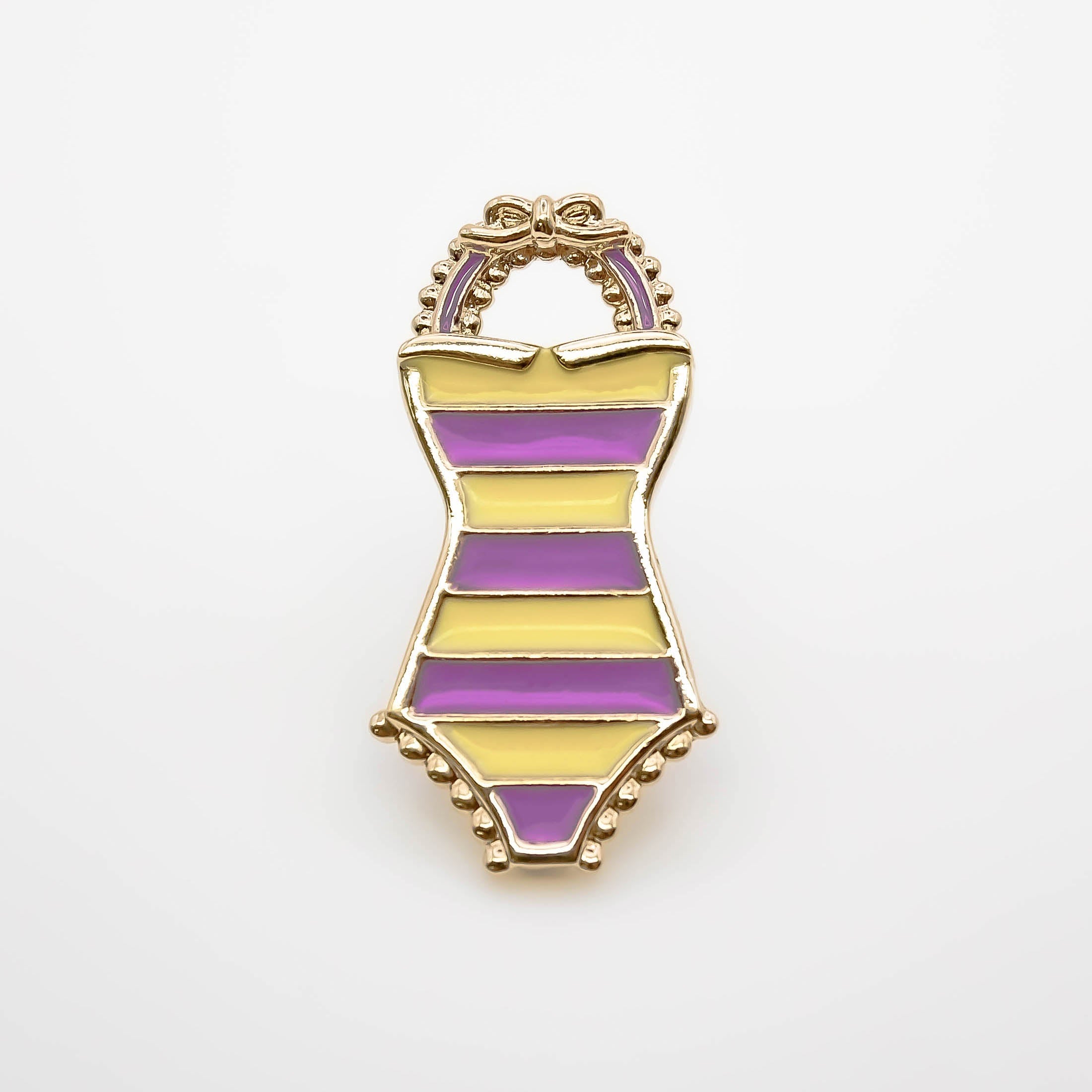 Pin's maillot de bain rayé