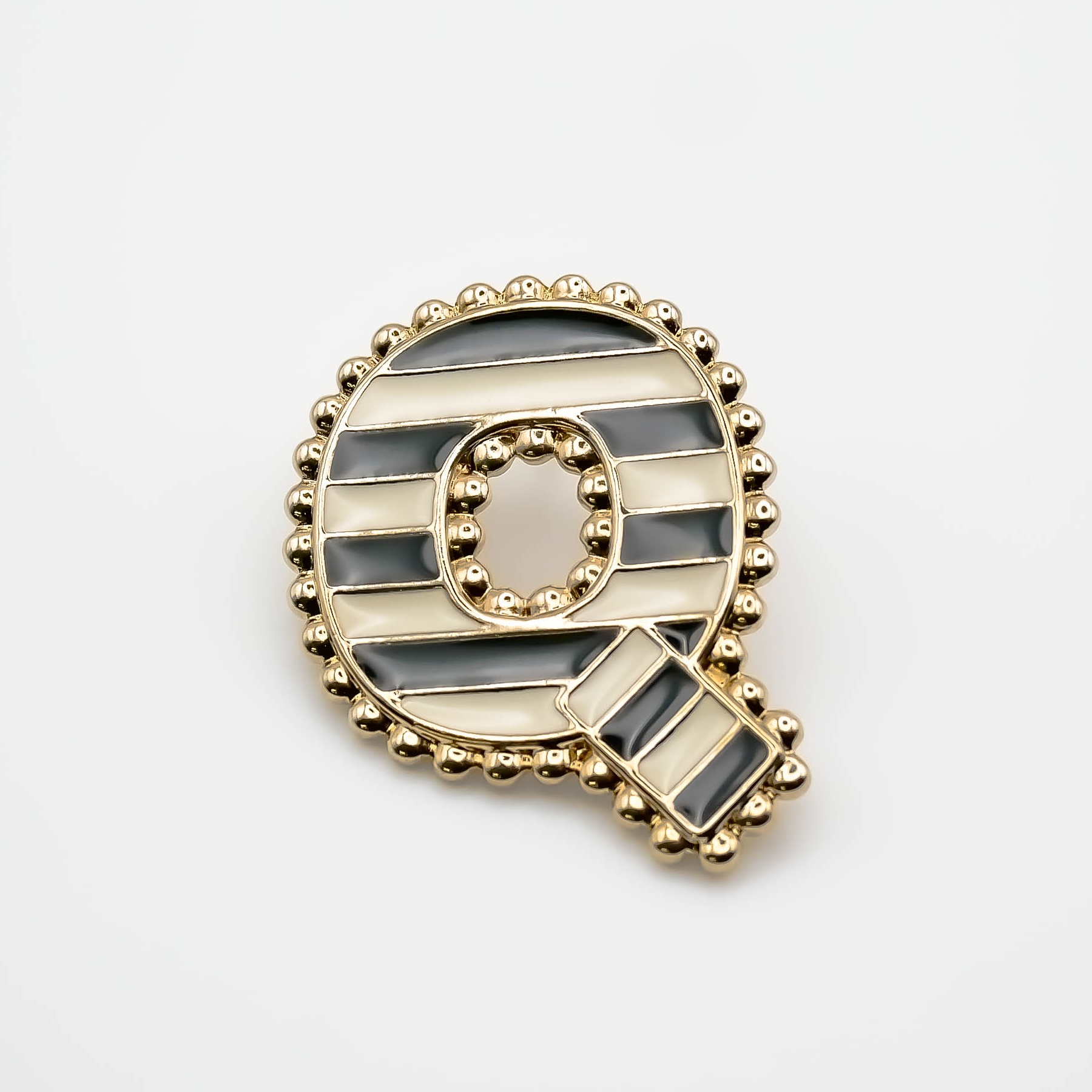 Pin's Q