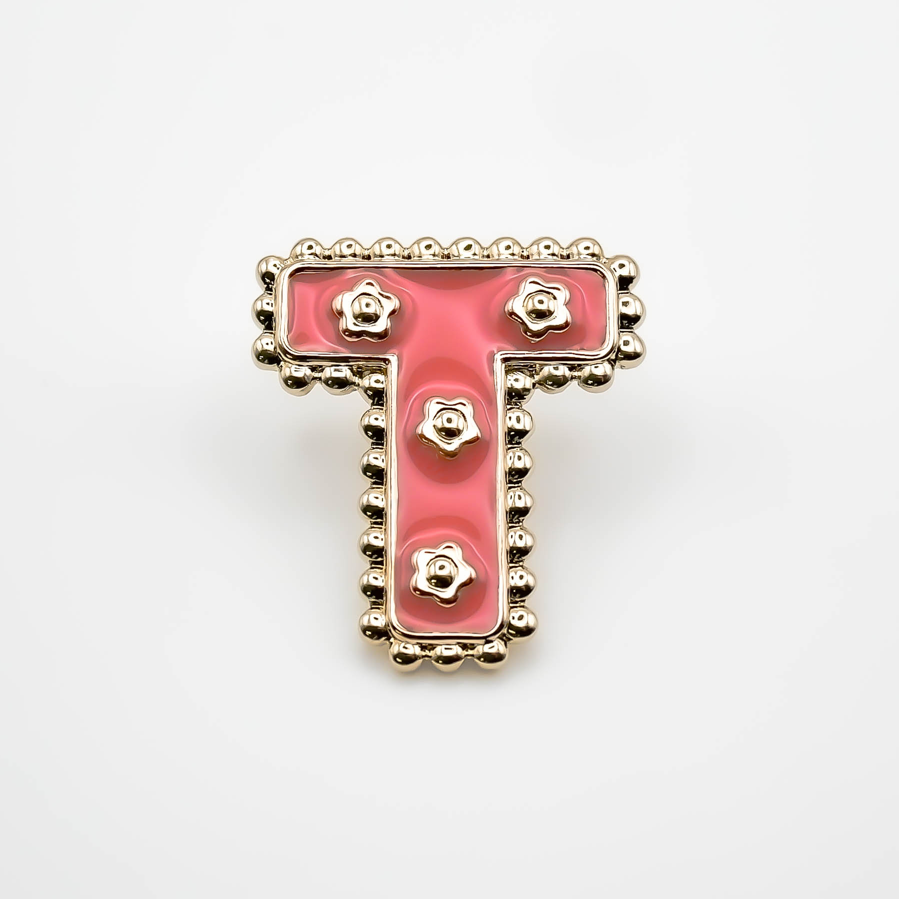 Pin's T