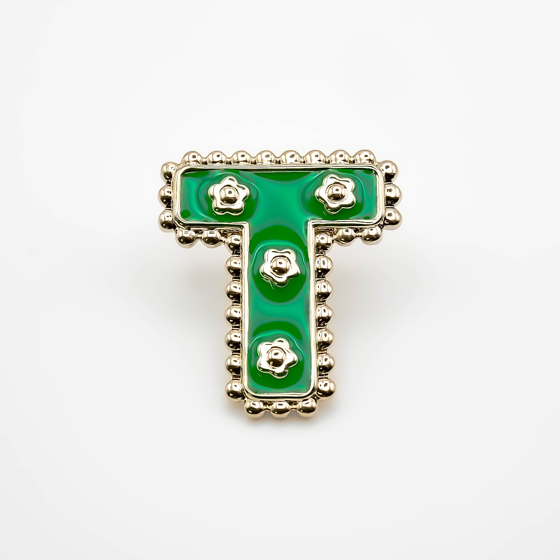 Pin's T