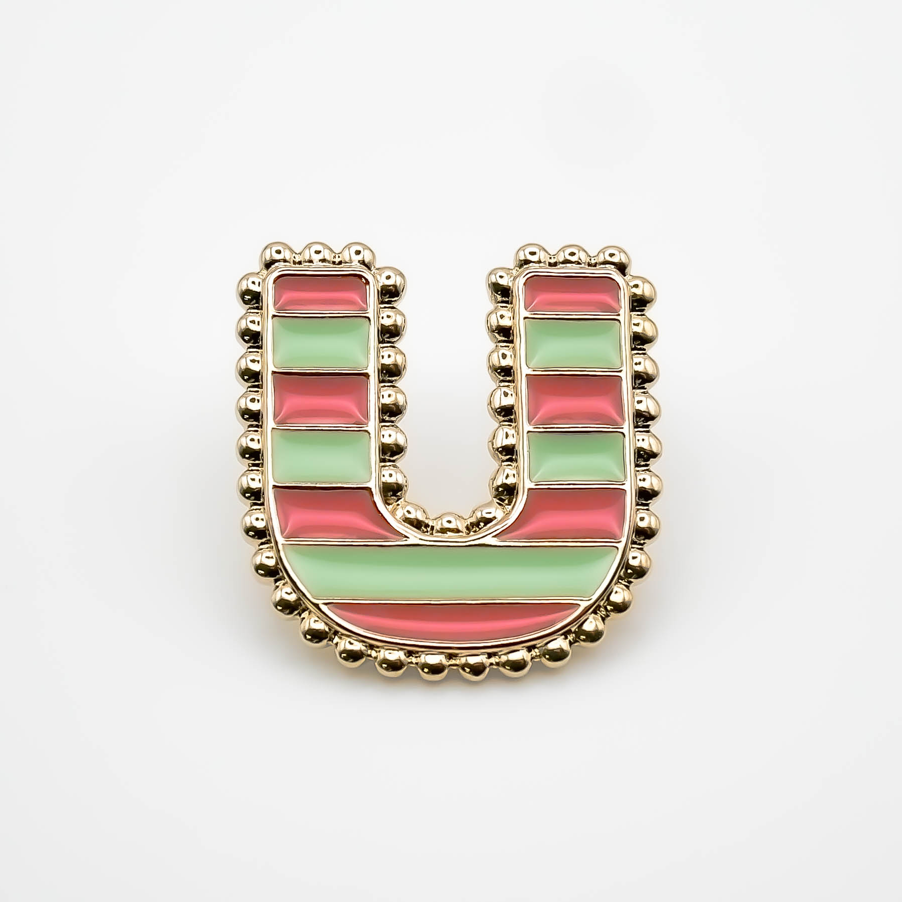 Pin's U