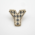 Pin's Y